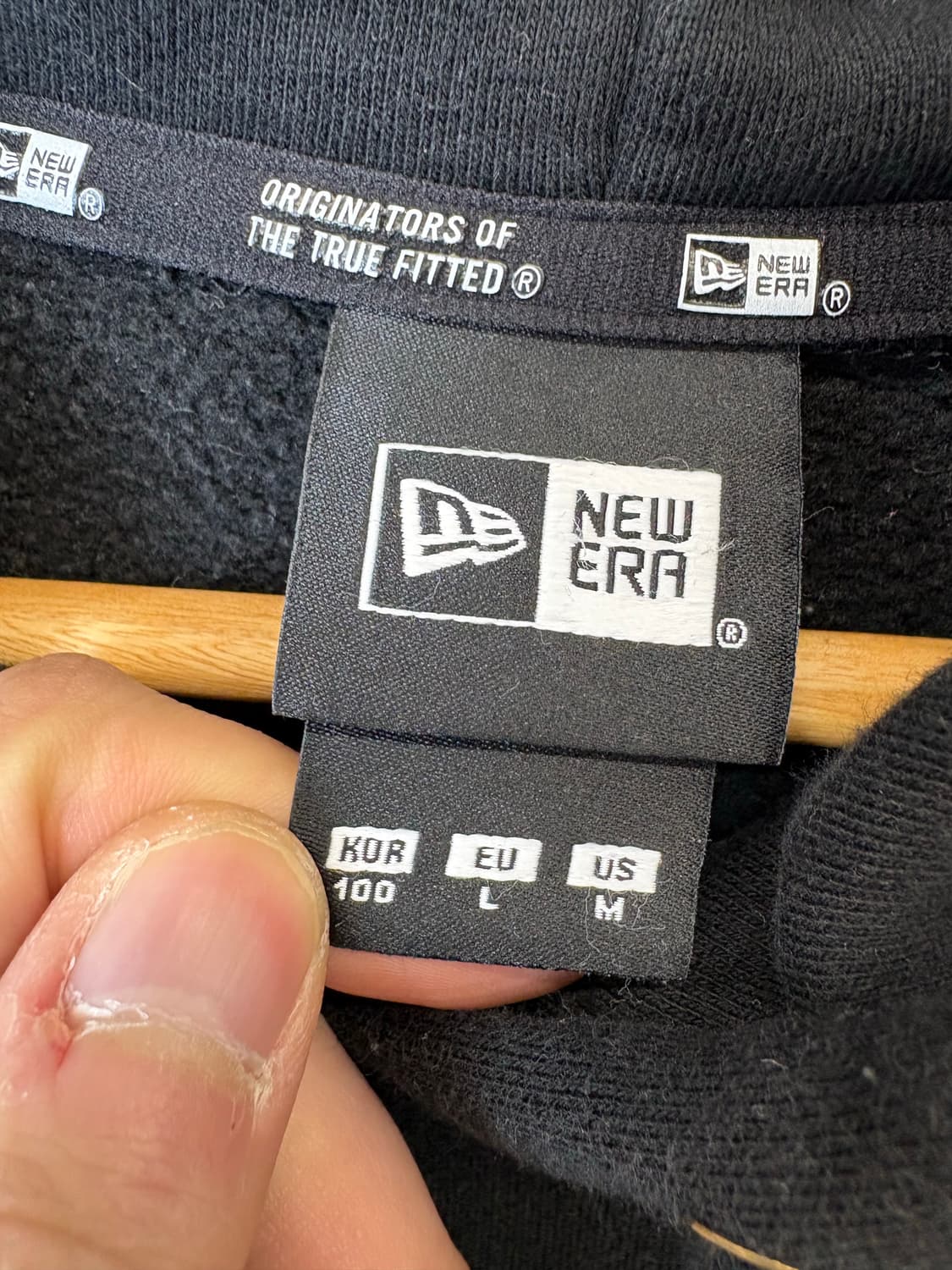 뉴에라 무하마드 알리 후드티 블랙 상품이미지9