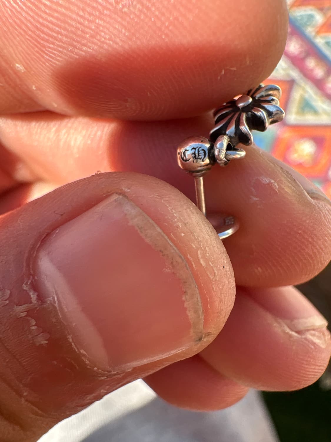 Chrome hearts 타이니 e 귀걸이  상품이미지2