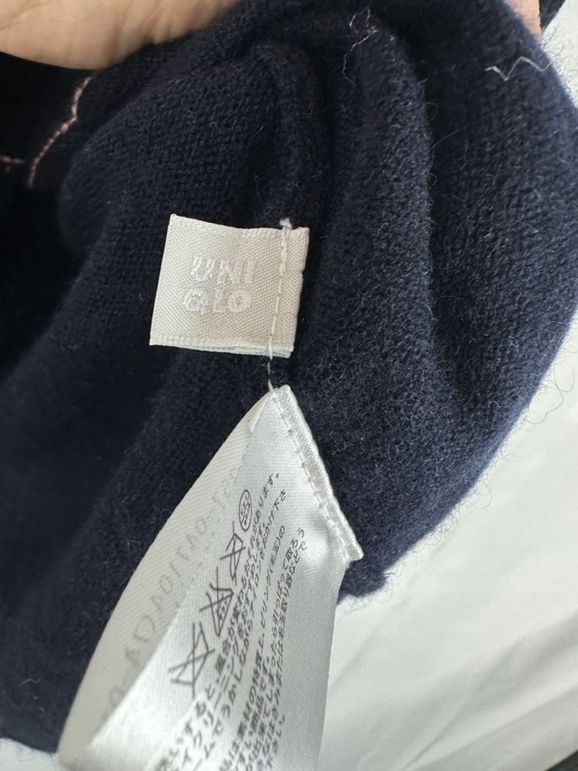 [L] UNIQLO 유니클로 캐시미어100% 니트반팔 상품이미지4