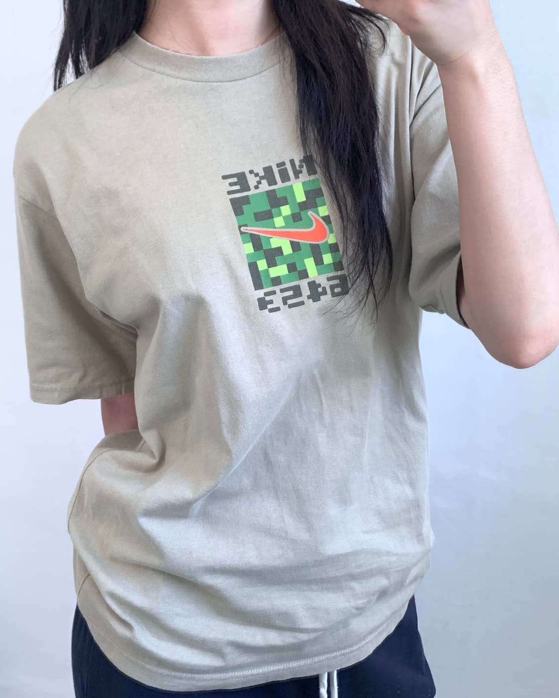 Nike 나이키 카키베이지 티셔츠  상품이미지2