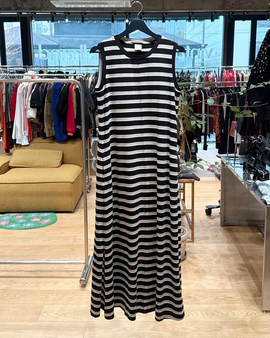 막스마라 스트라이프 슬리브리스 롱원피스  상품이미지1