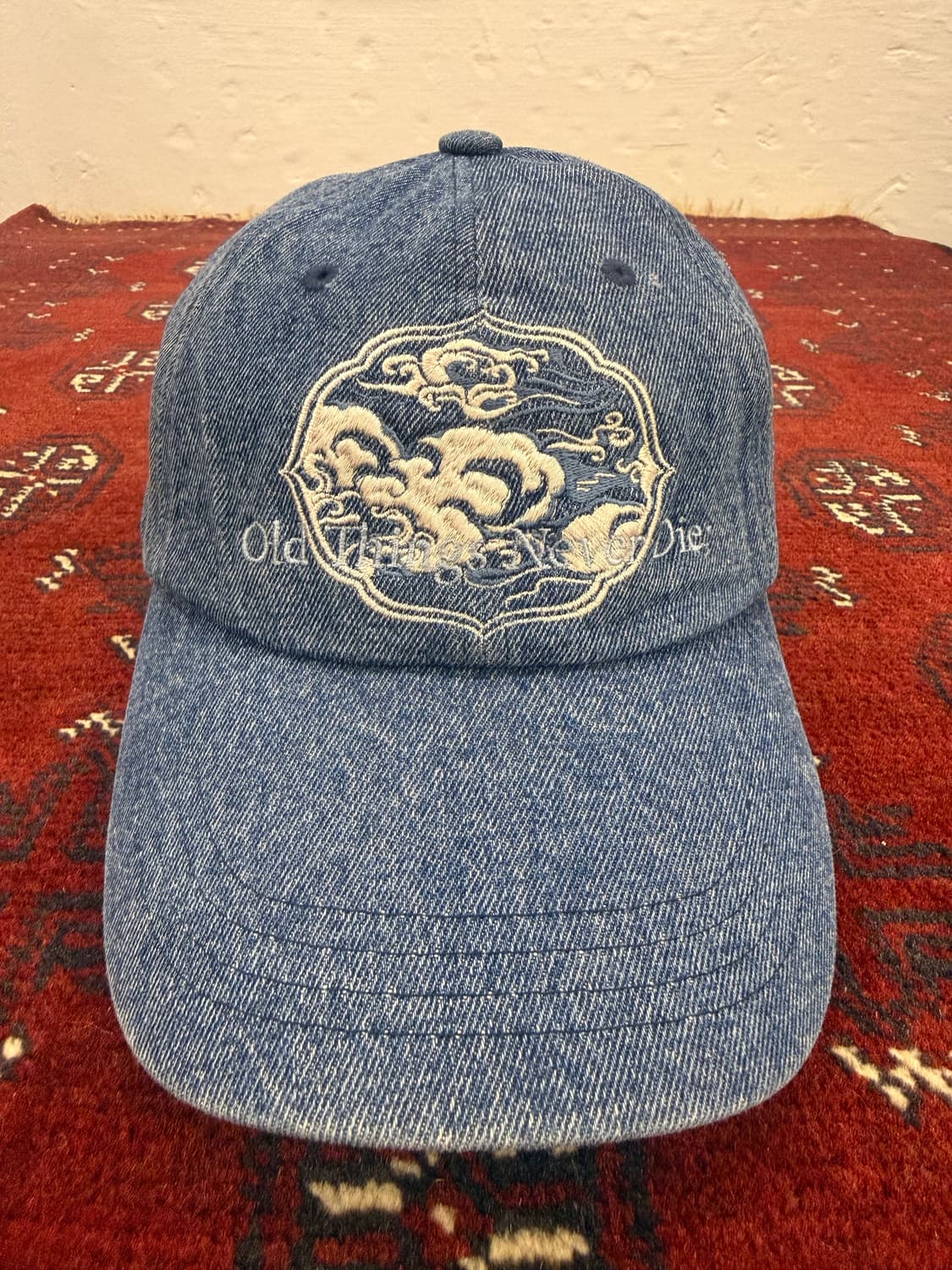 빈티지 구름문양 자수 캡 상품이미지1