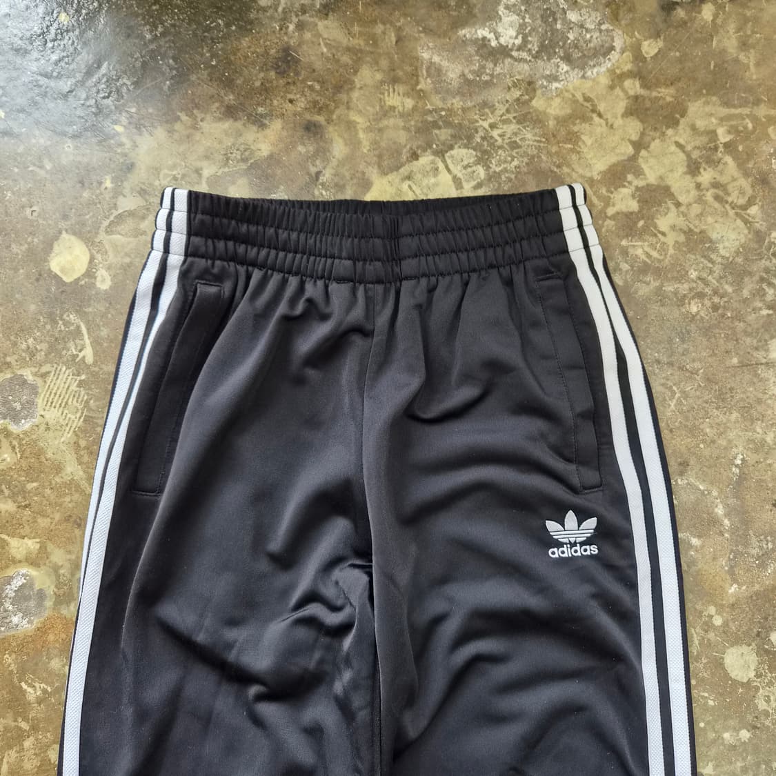 26-28) 아디다스 릴렉스드 트랙팬츠 트레이닝복바지 공용 상품이미지2
