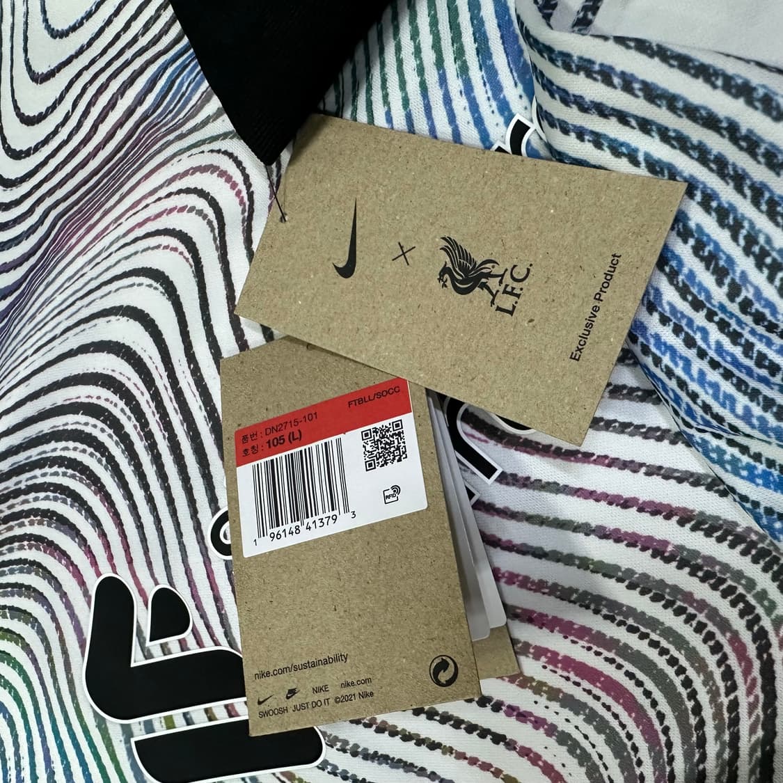 Nike x 리버풀 22-23 어웨이 유니폼 상품이미지3