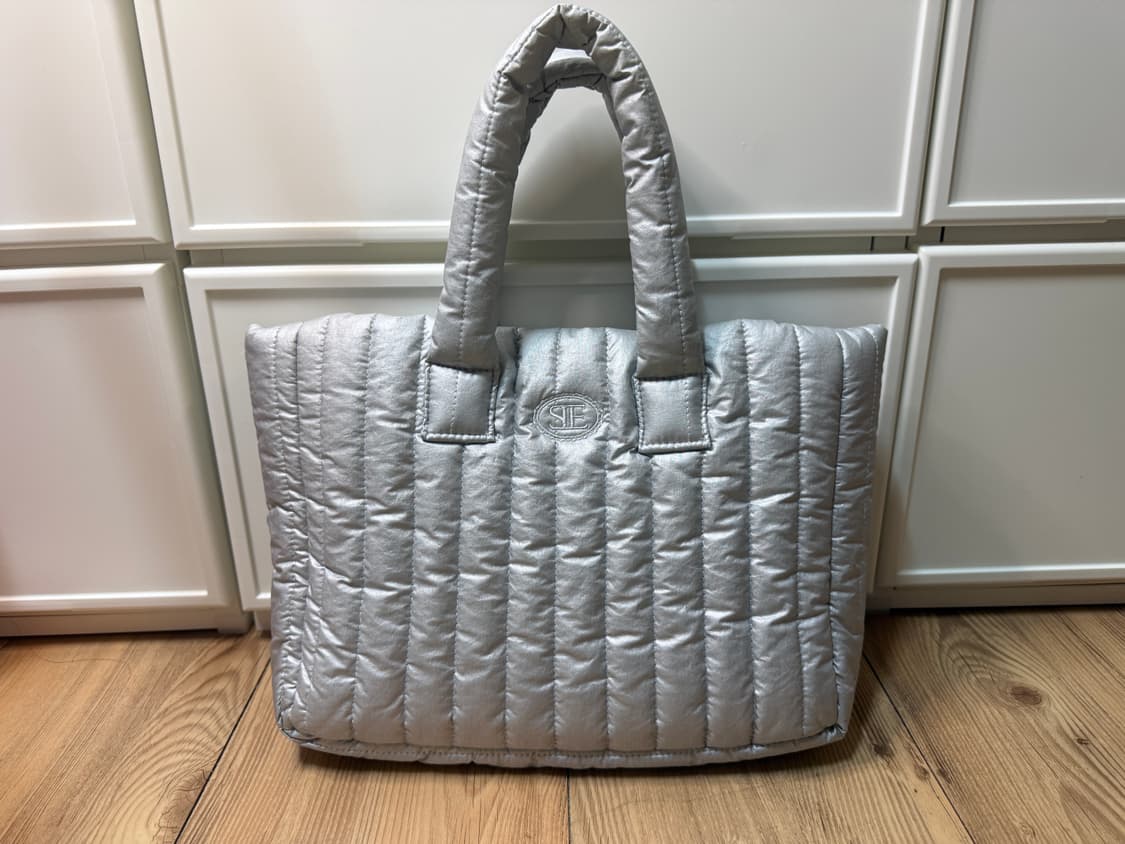 시엔느 패딩백 실버 상품이미지3