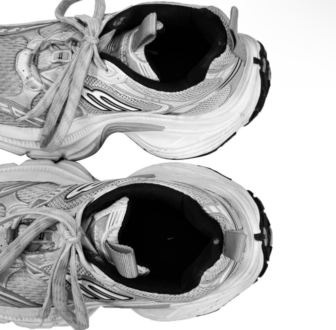 [43] 발렌시아가 남성 10XL 스니커즈 화이트 그레이 실버 블랙 상품이미지9