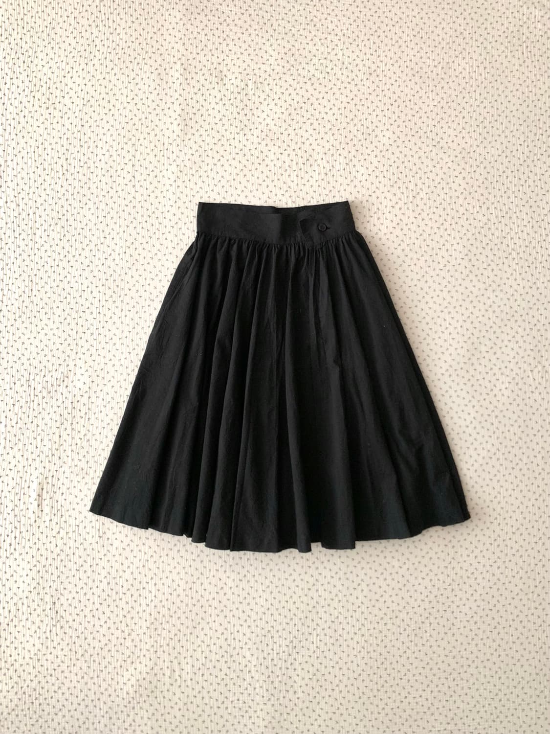 랩 블랙 볼륨 스커트 상품이미지1