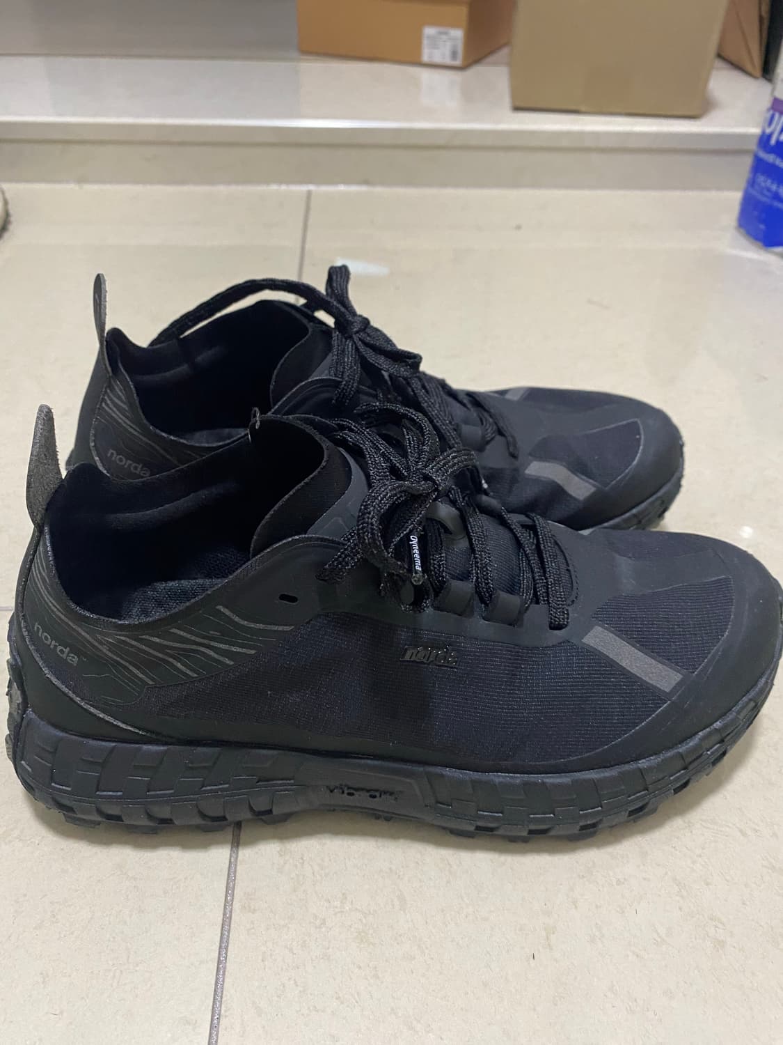 (275) 노다 001 스텔스 블랙 norda 001 상품이미지4