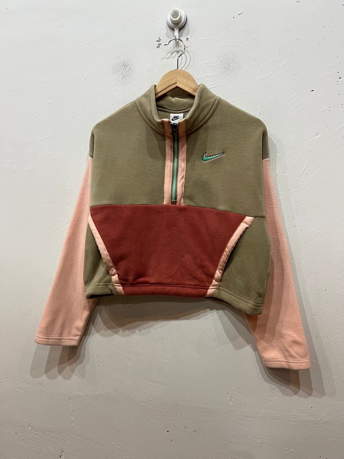 나이키 반집업 풀오버 크롭 플리스 우먼즈 XL 상품이미지1