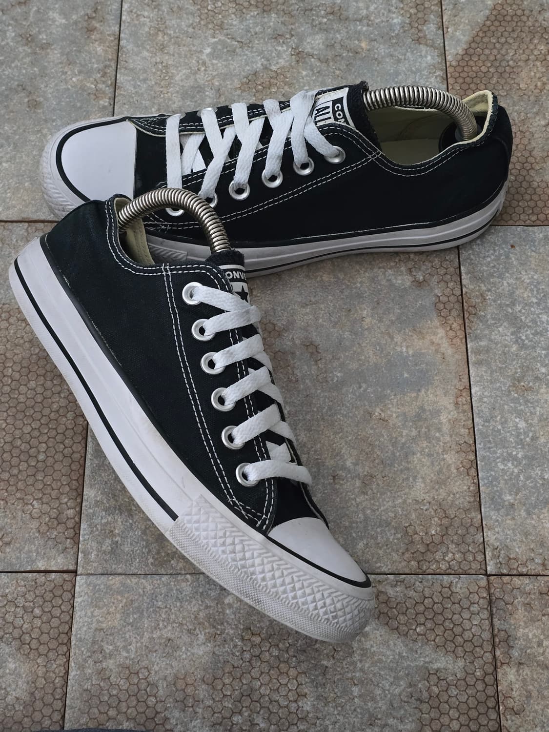 (235)컨버스 척테일러 올스타 로우 검흰 상품이미지6