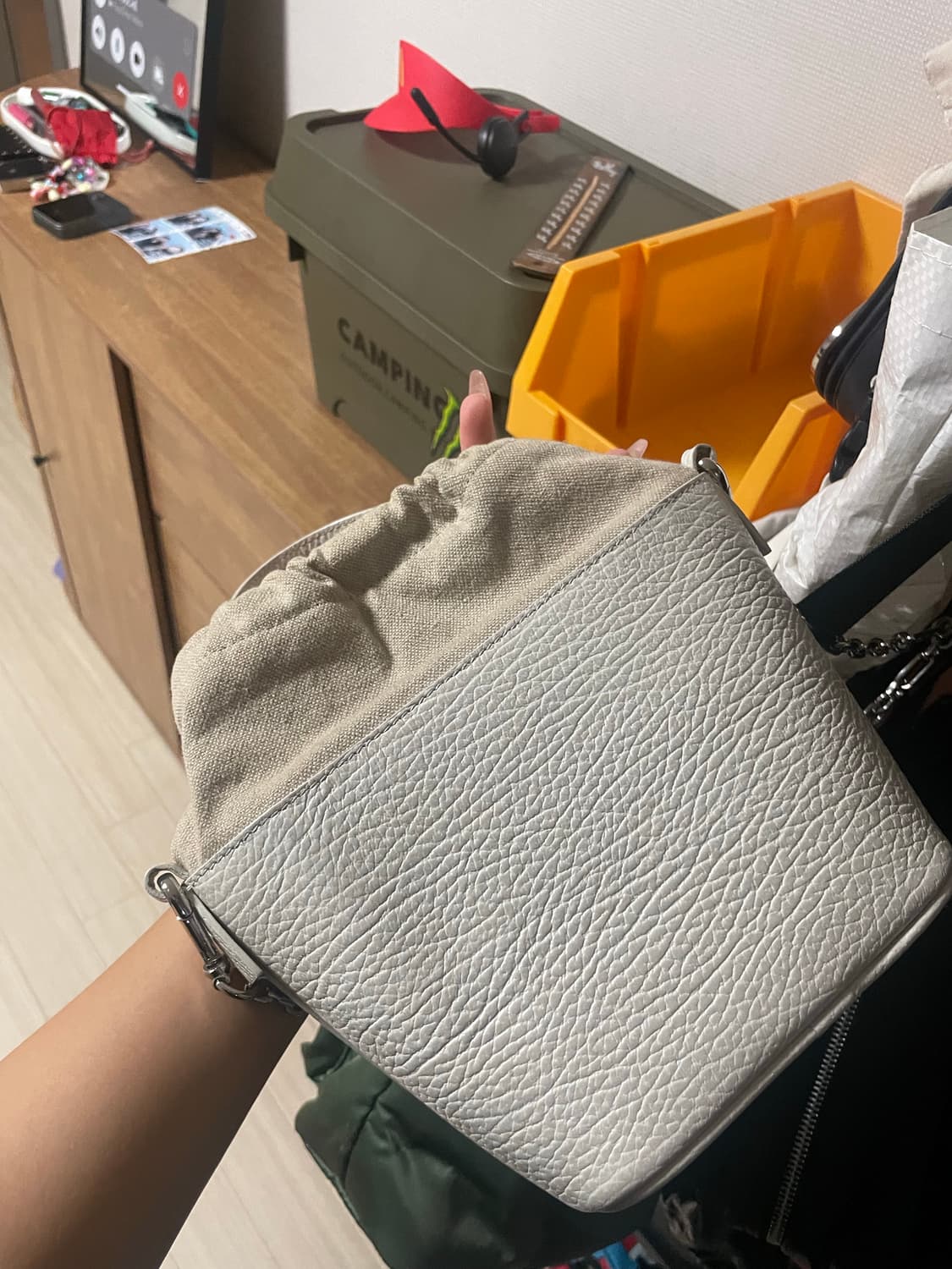 메종 마르지엘라 버킷백 상품이미지2