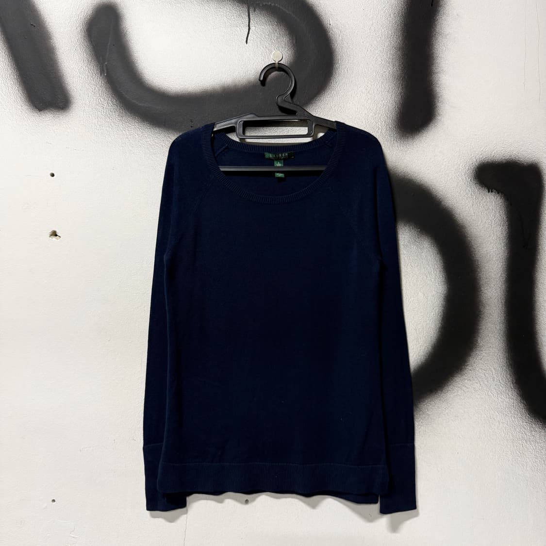 폴로 랄프로렌 실크 혼방 금장 버튼 디테일 긴팔 니트 상품이미지1