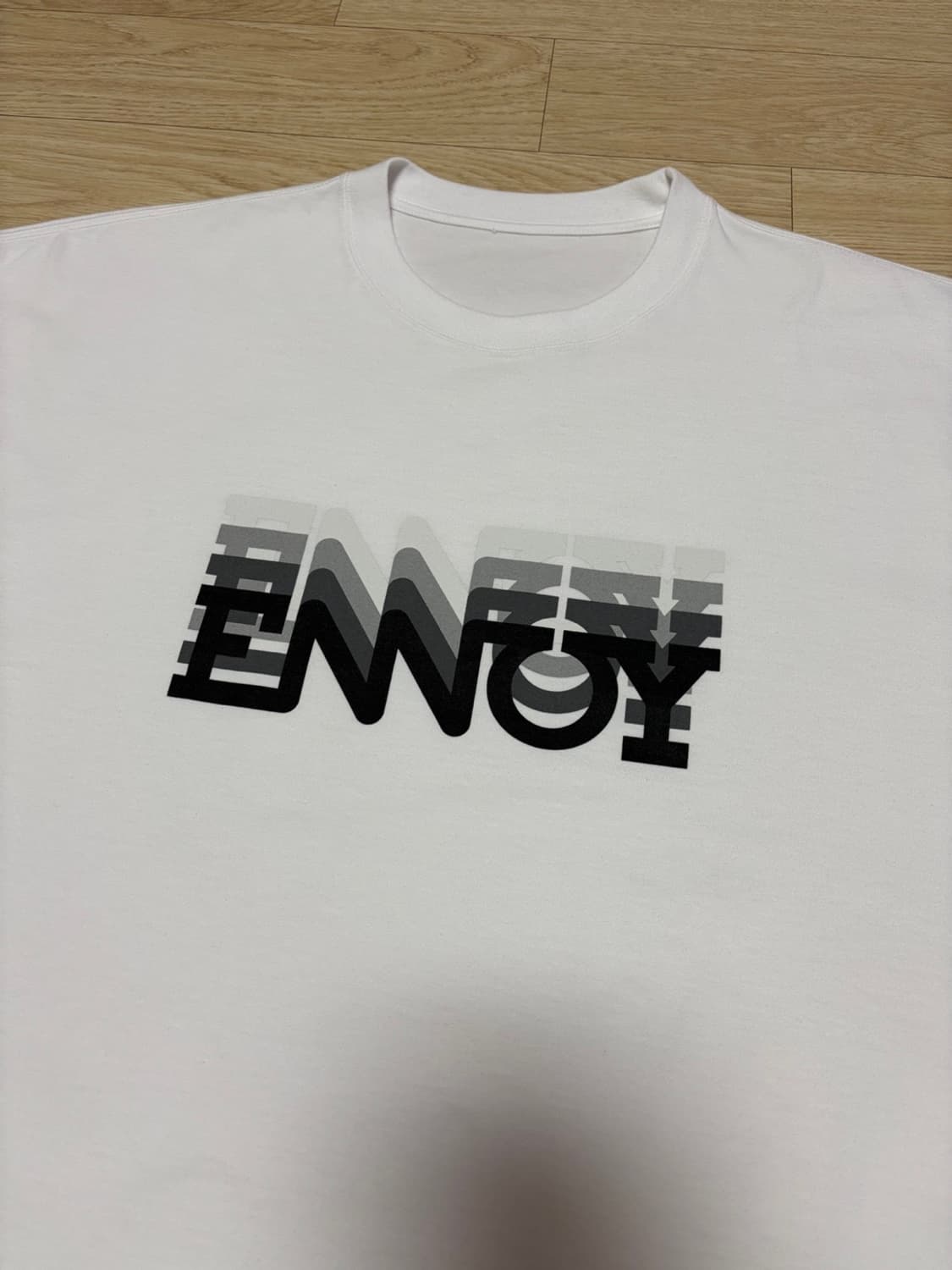ENNOY 엔노이 23ss 일렉트릭 로고 그라데이션 화이트 XXL 상품이미지2