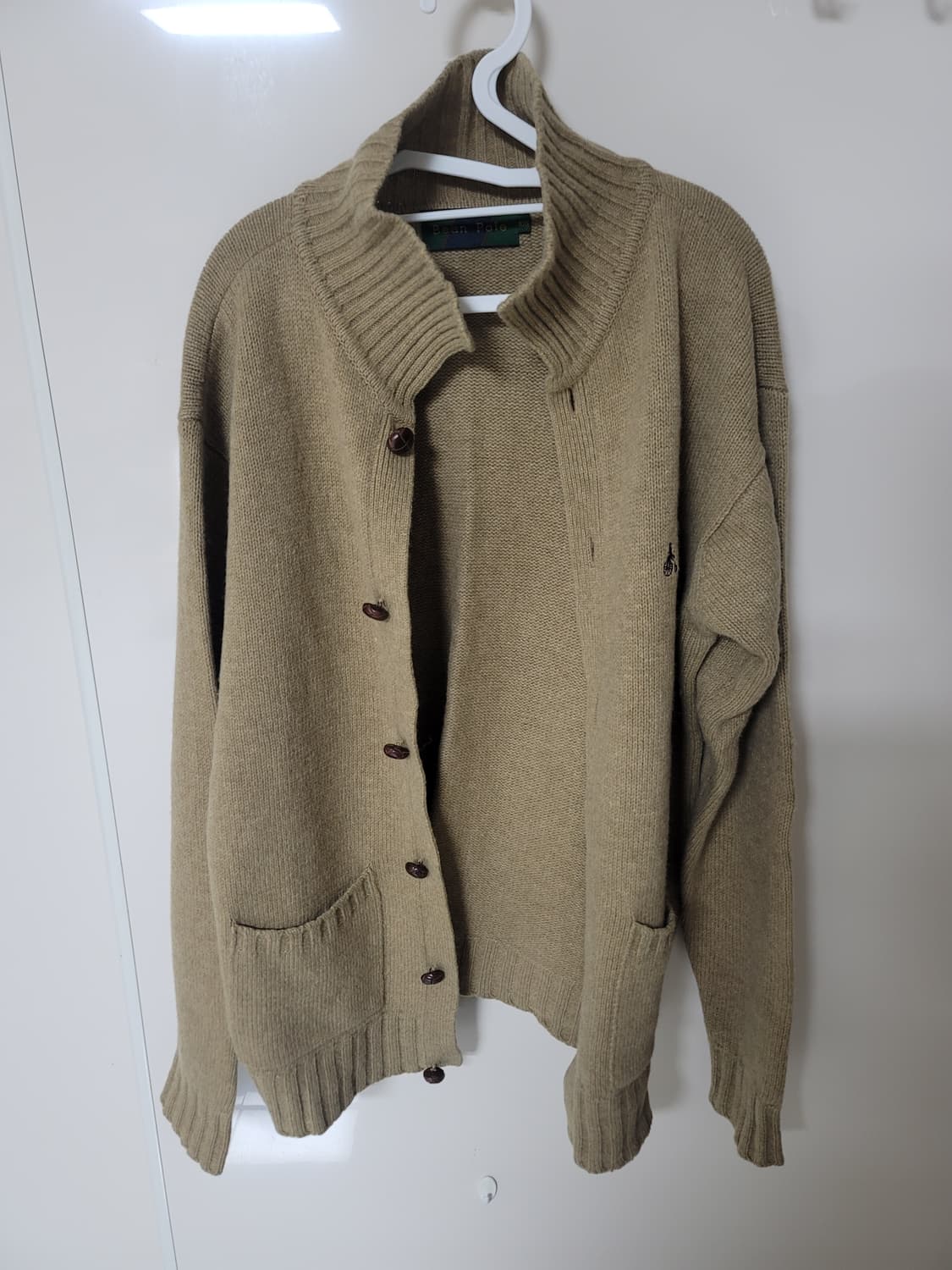 빈폴 100퍼 모 가디건 105사이즈 상태굿

 상품이미지1