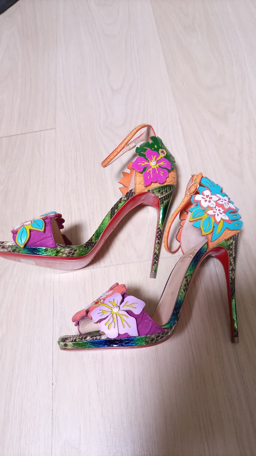 337만 새제품 크리스찬 루부탱 하와이 루나 하이힐 샌들  37 상품이미지1