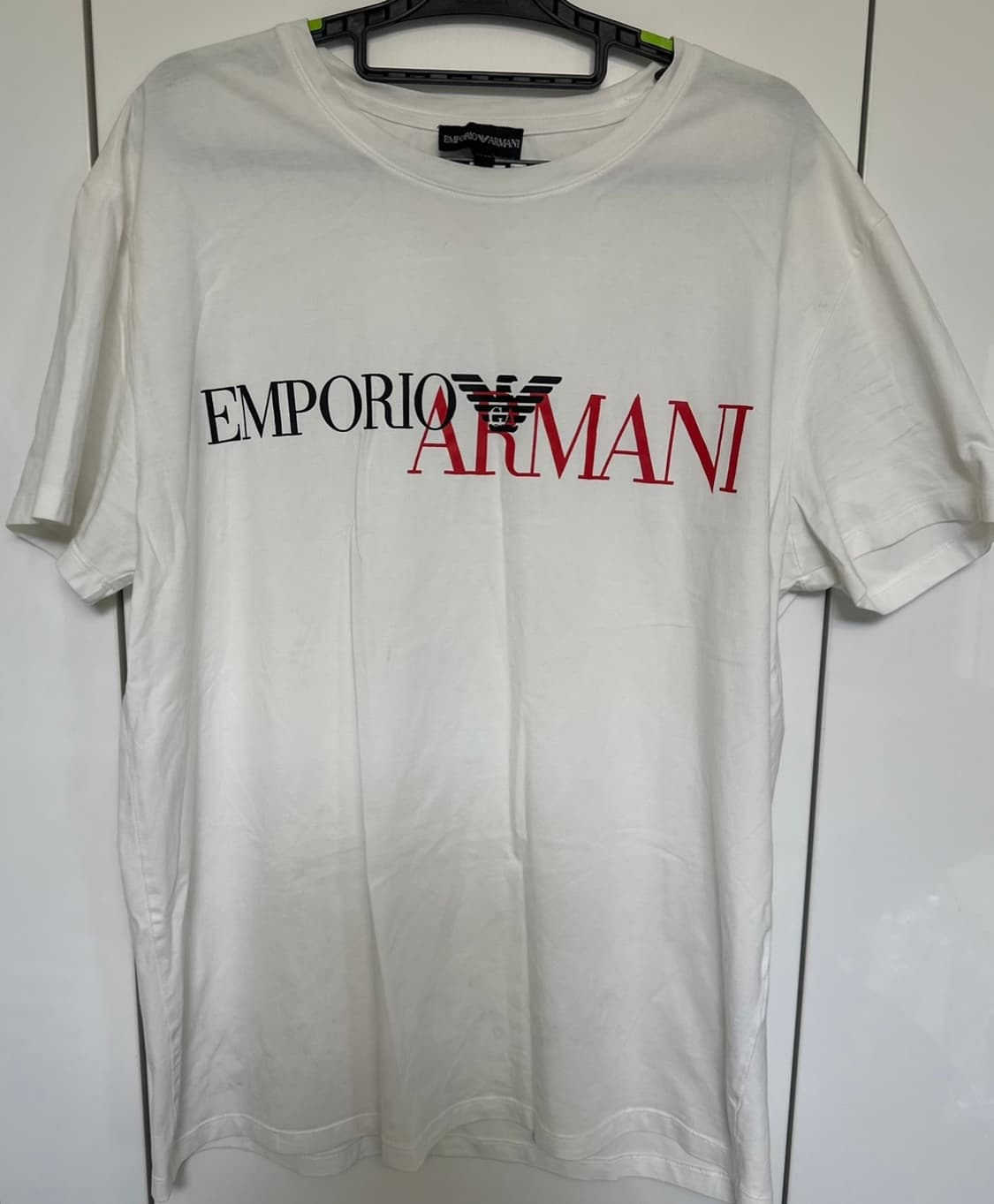 엠포리오 아르마니 화이트 반팔 티셔츠 상품이미지2