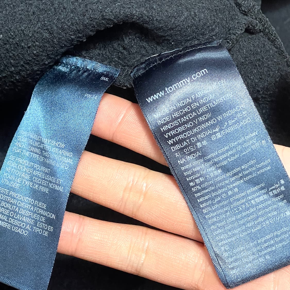 타미진스 스펠로고 블랙 기모 맨투맨 남성XL 상품이미지5