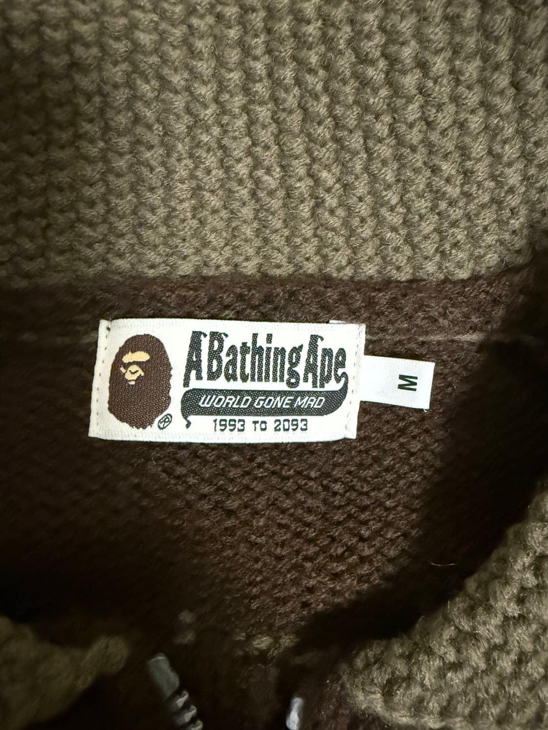 베이프 코위찬 가디건 상품이미지3