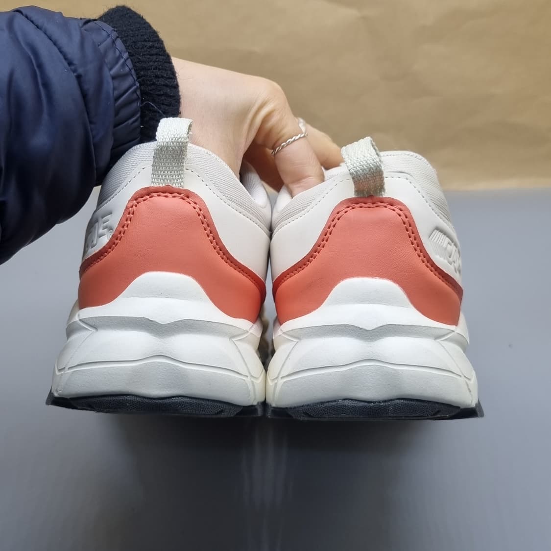 르까프 클레버 방한 트레일화 운동화245  상품이미지4