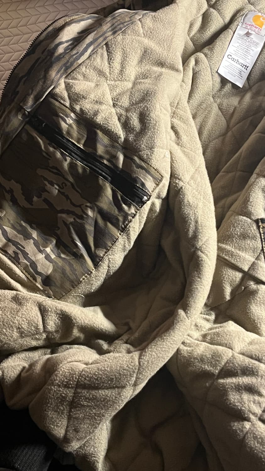 칼하트 카모 자켓  상품이미지4