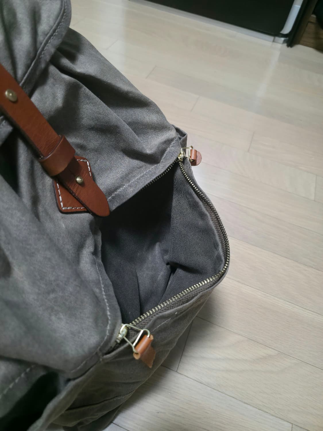 Tanner Goods Voyager Daypack 태너굿즈 가방 상품이미지7