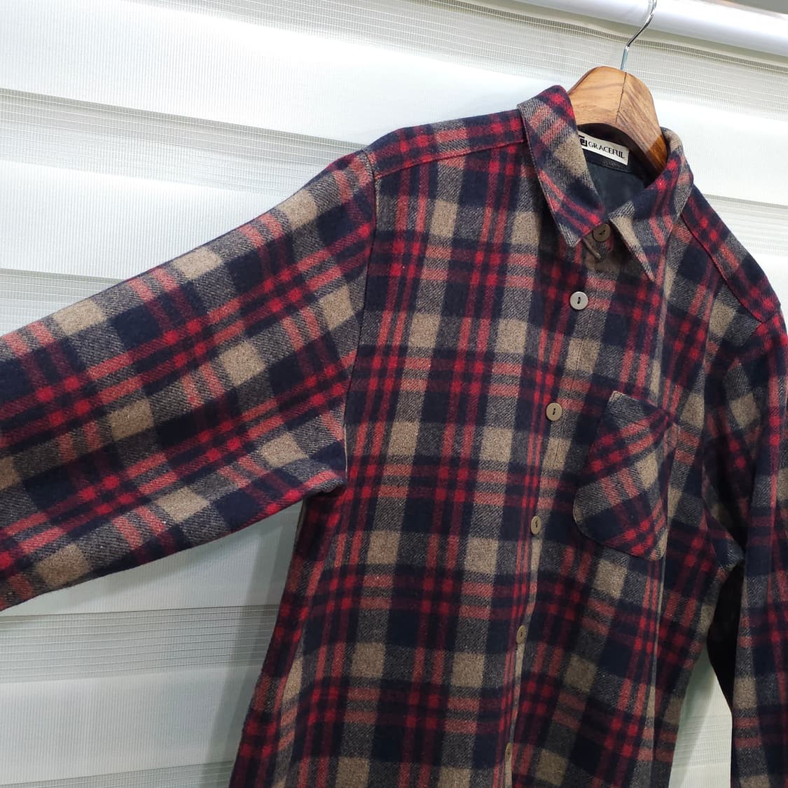 90s GRACEFUL 모직 체크셔츠- 우먼프리 상품이미지4