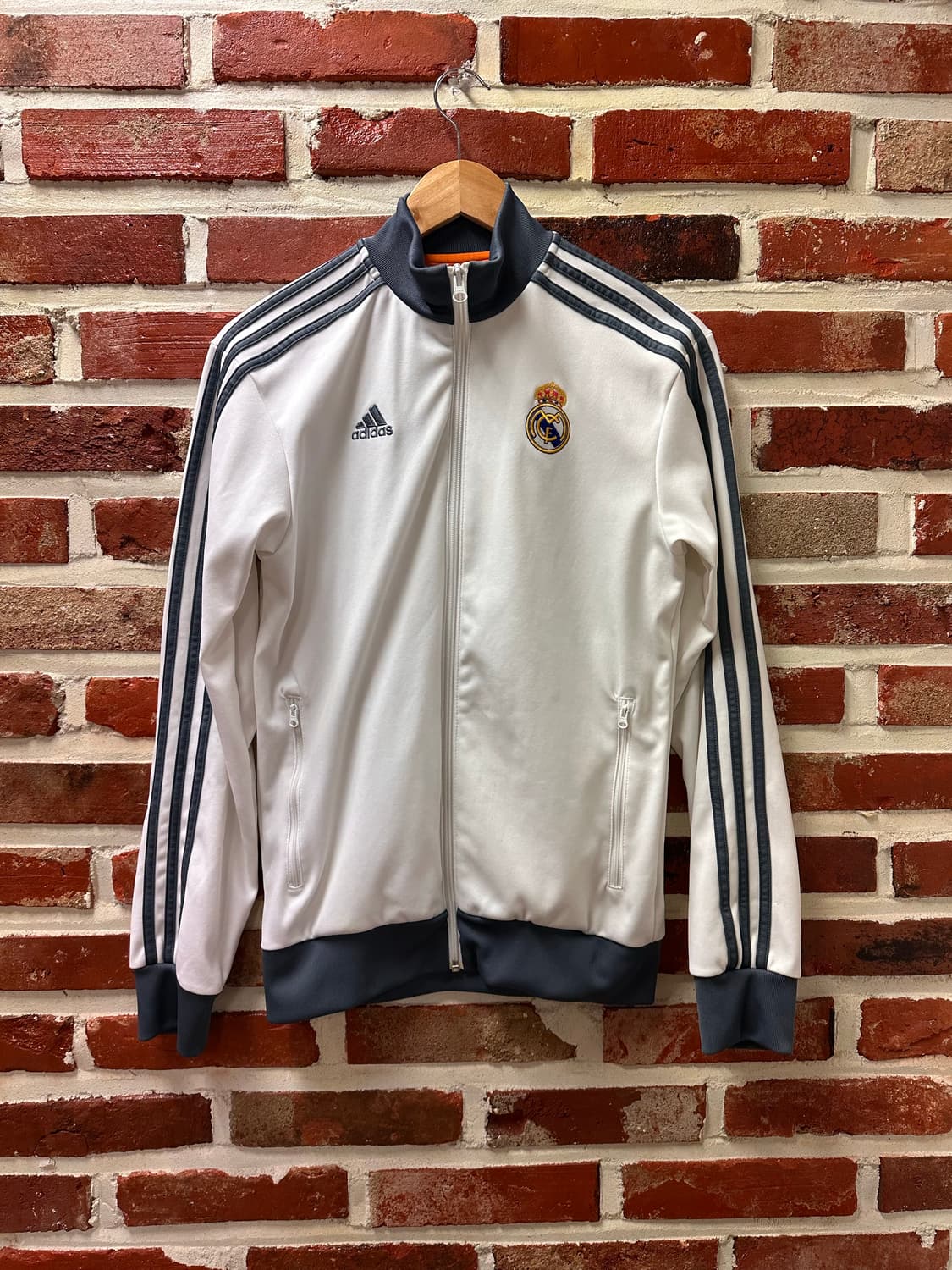 (90)아디다스 레알마드리드 트랙탑 져지 흰회 상품이미지1