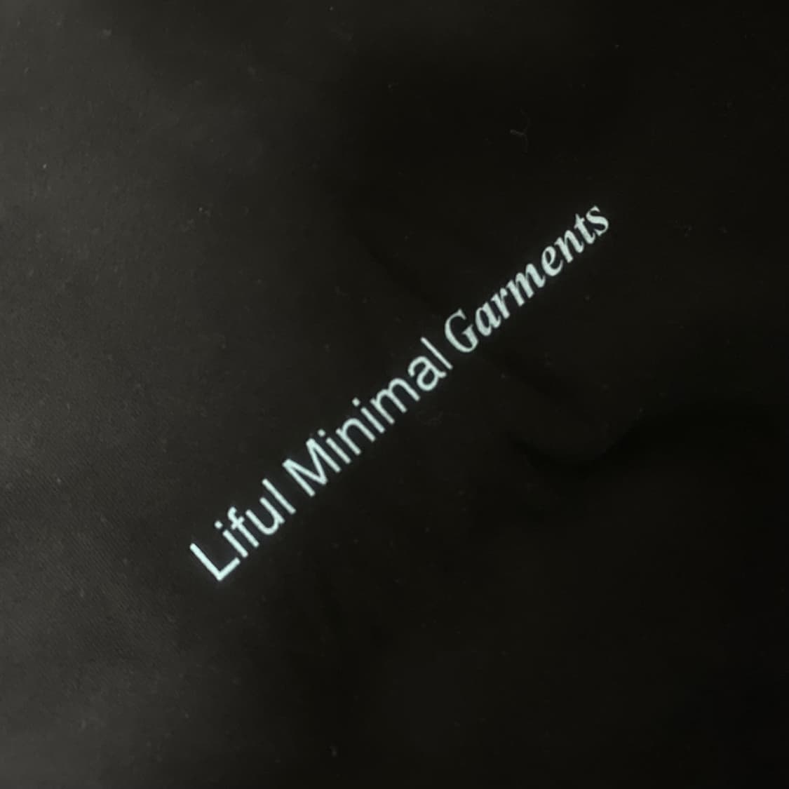 라이풀 검정색 맨투맨 2사이즈 상품이미지3