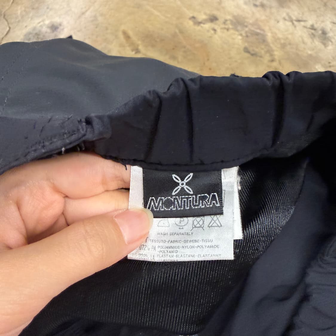 [정품/30] 몬츄라 버티고 라이트 팬츠 b8 상품이미지4