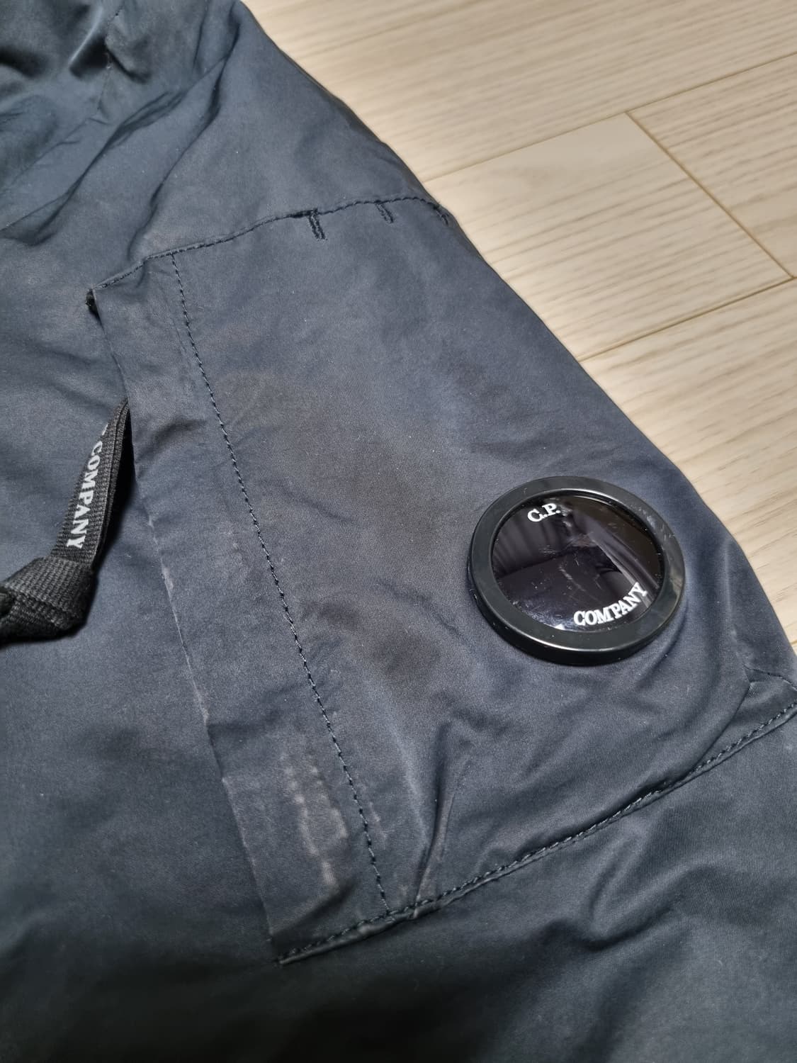 cp컴퍼니 패딩 봄버자켓 상품이미지5