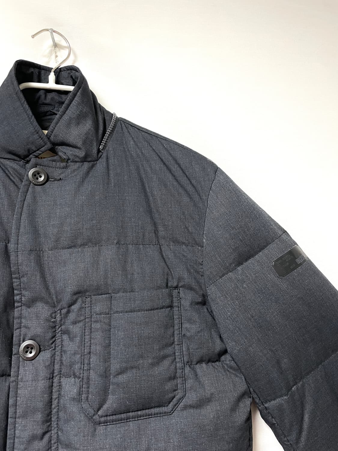 DIESEL 디젤 남성 덕다운 쓰리포켓 패디드 자켓 M _ 차콜 상품이미지2