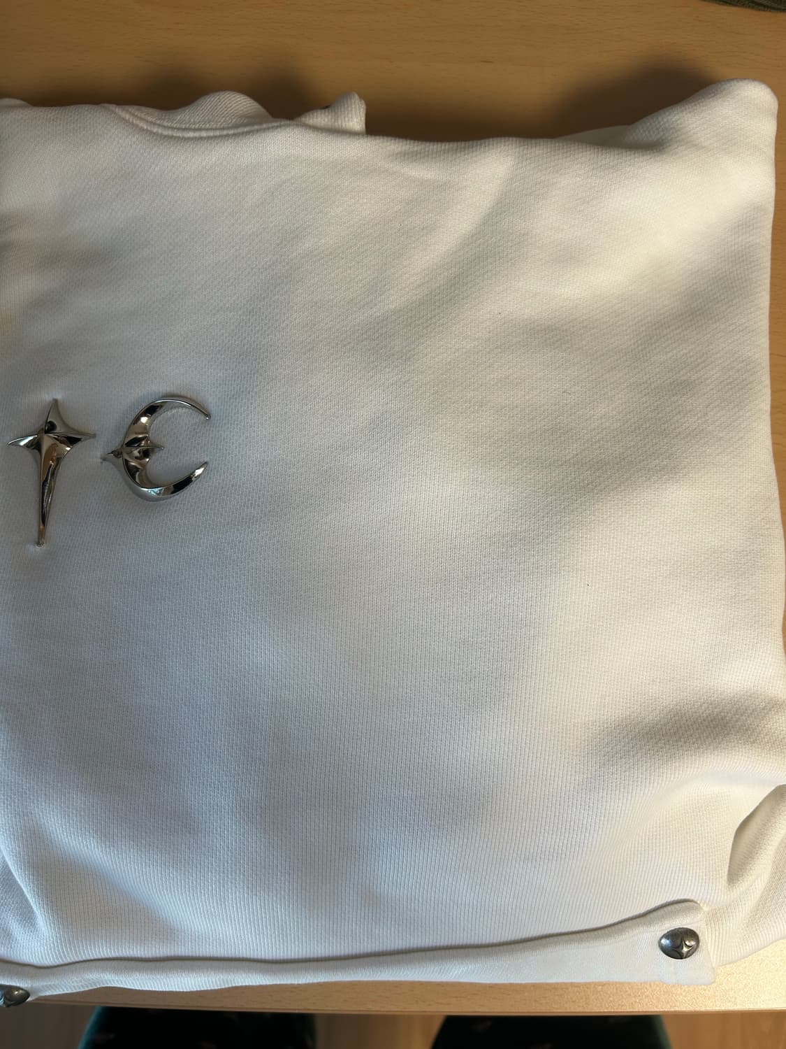 떠그클럽 아머 후드티 상품이미지2