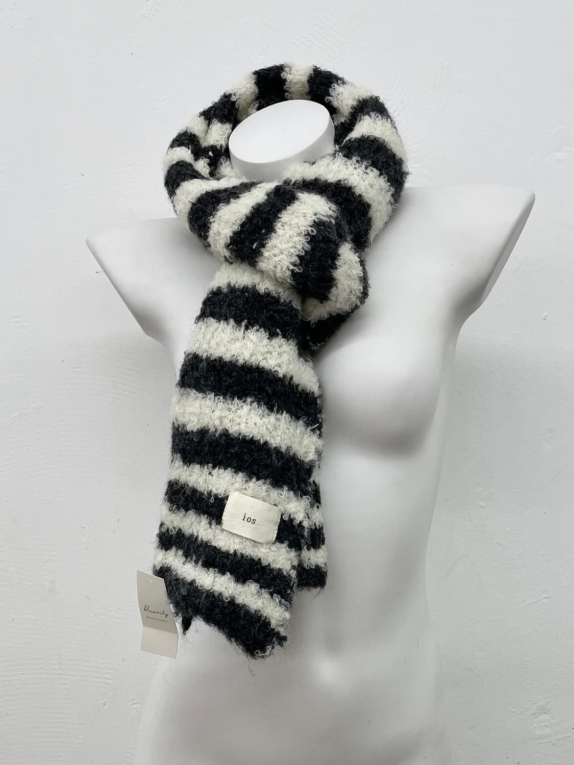 너드모리 스트라이프 부클 머플러 상품이미지2