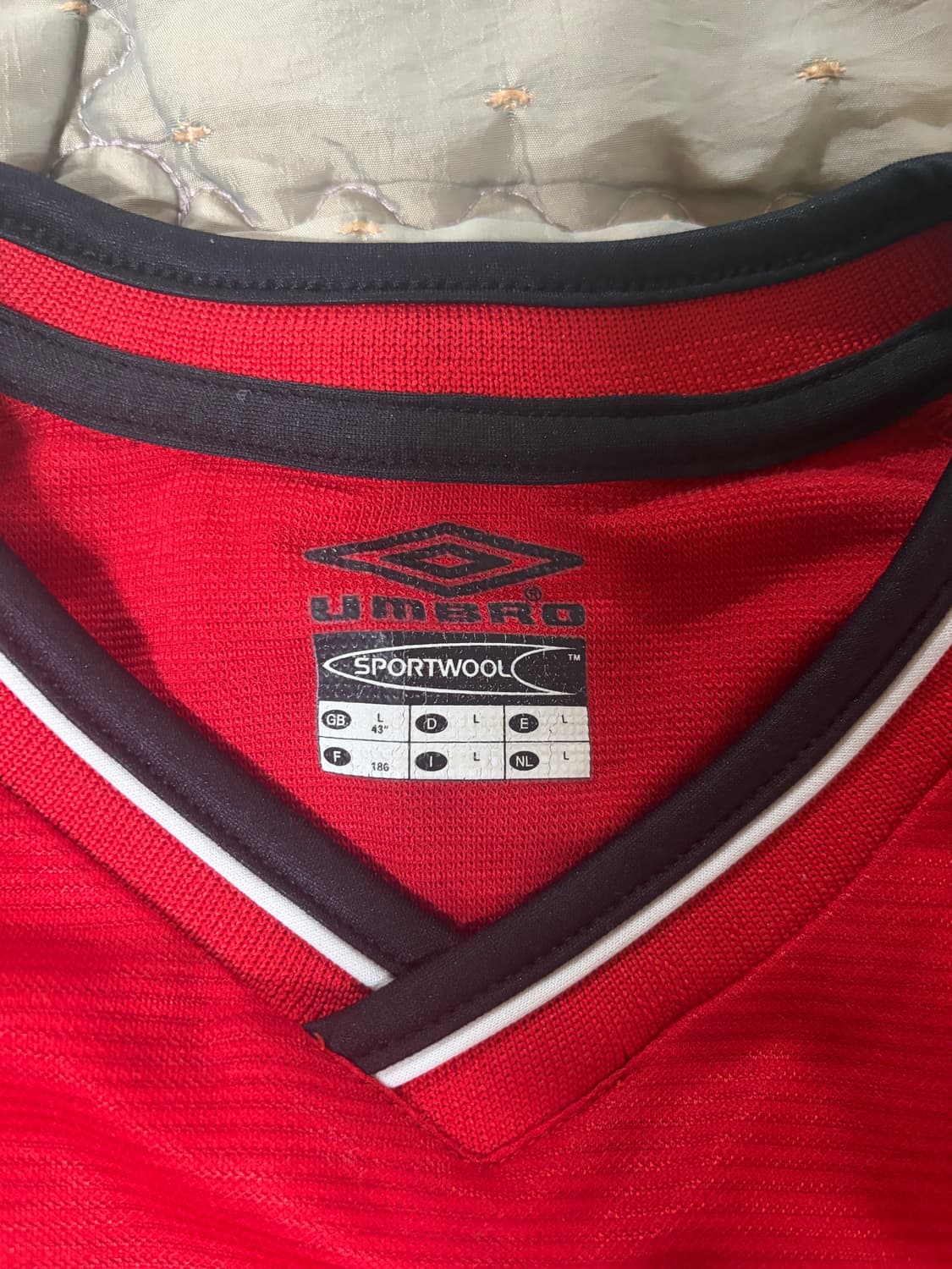 00-02 엄브로 맨유 유니폼 상품이미지3