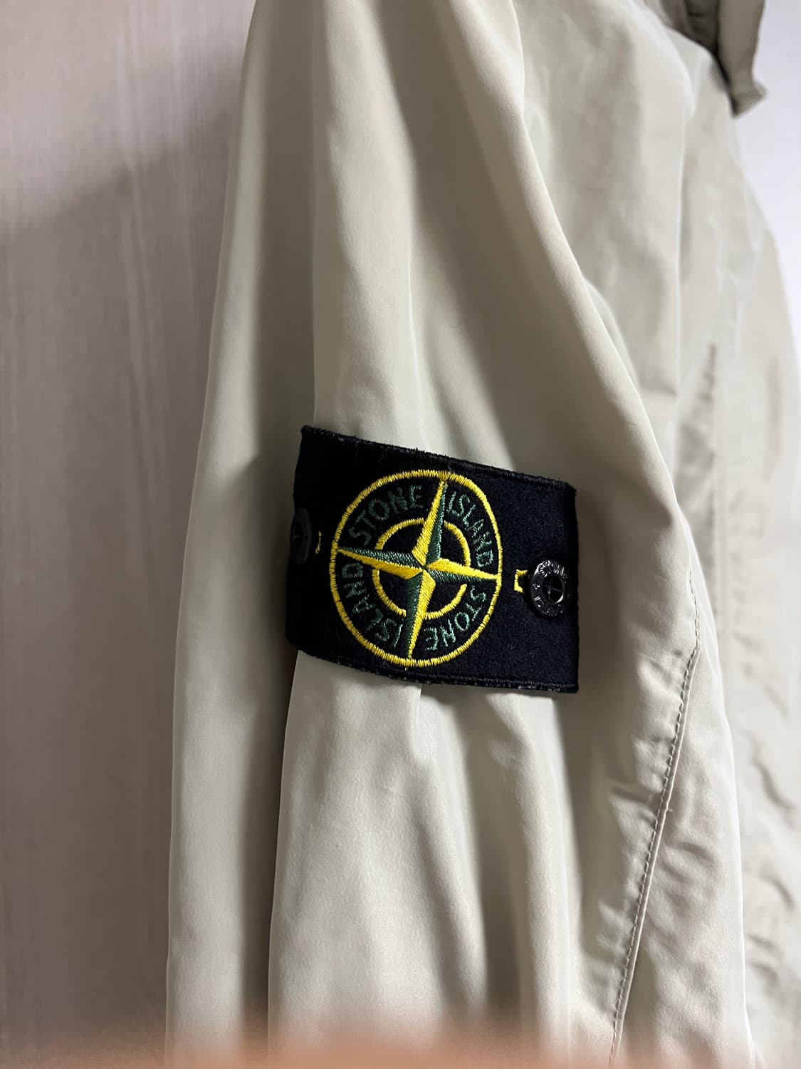 스톤아일랜드 마이크로 레프스(Micro Reps)후드자켓 L 상품이미지6