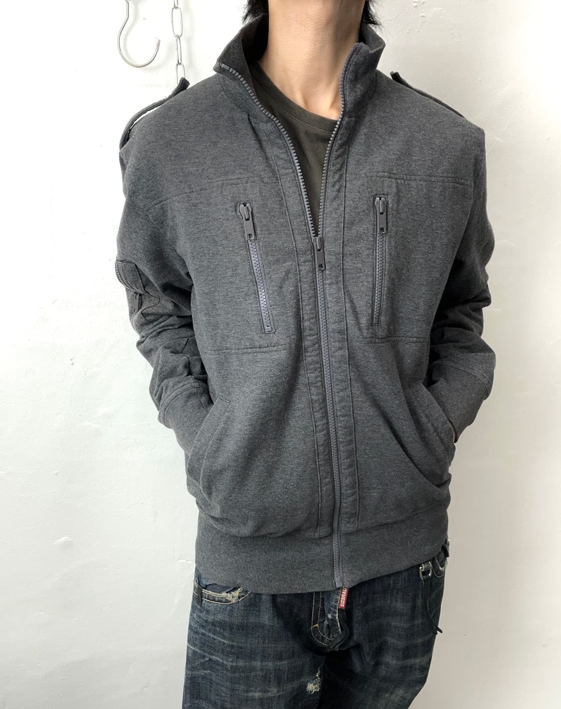 DKNY Military Zip-Up Knit Bomber Jacket 상품이미지2