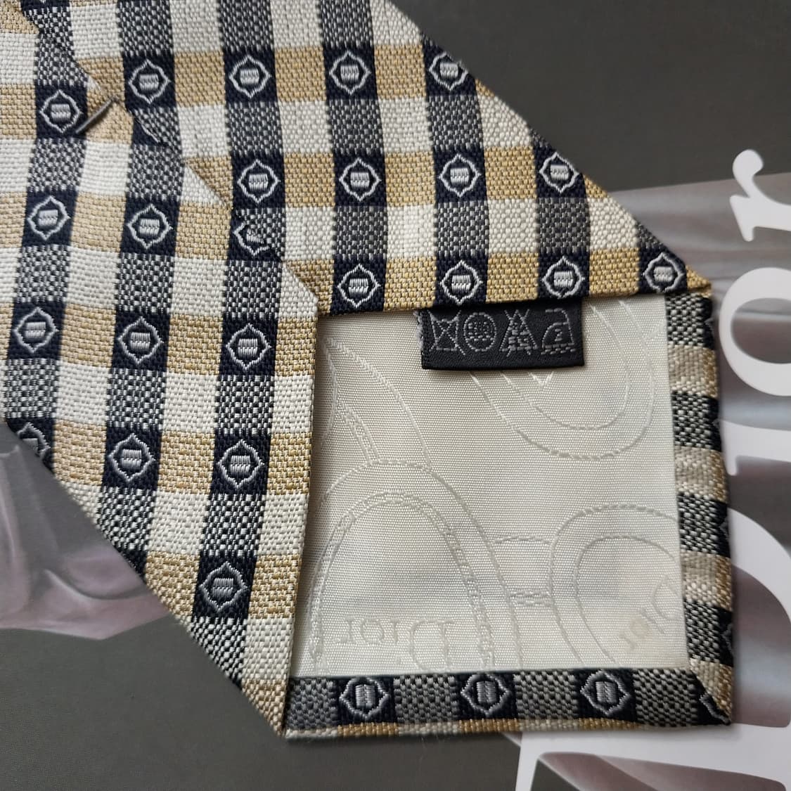 크리스찬 디올 넥타이 베이지 체크 패턴 9.5cm A등급 K2174
 상품이미지6