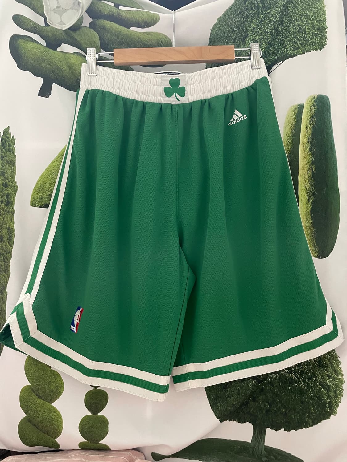 아디다스 NBA 셀틱그린 버뮤다 팬츠 상품이미지1