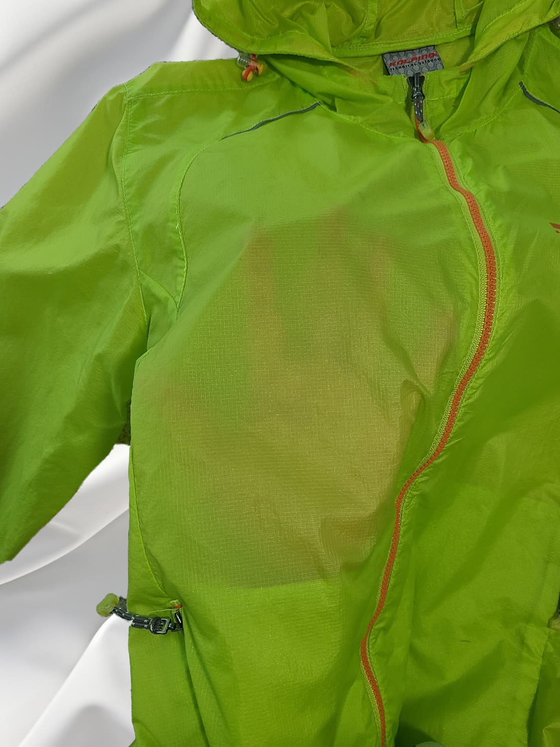 Kolping 콜핑 남여공용 라임색 경량 후드 바람막이 95 상품이미지4