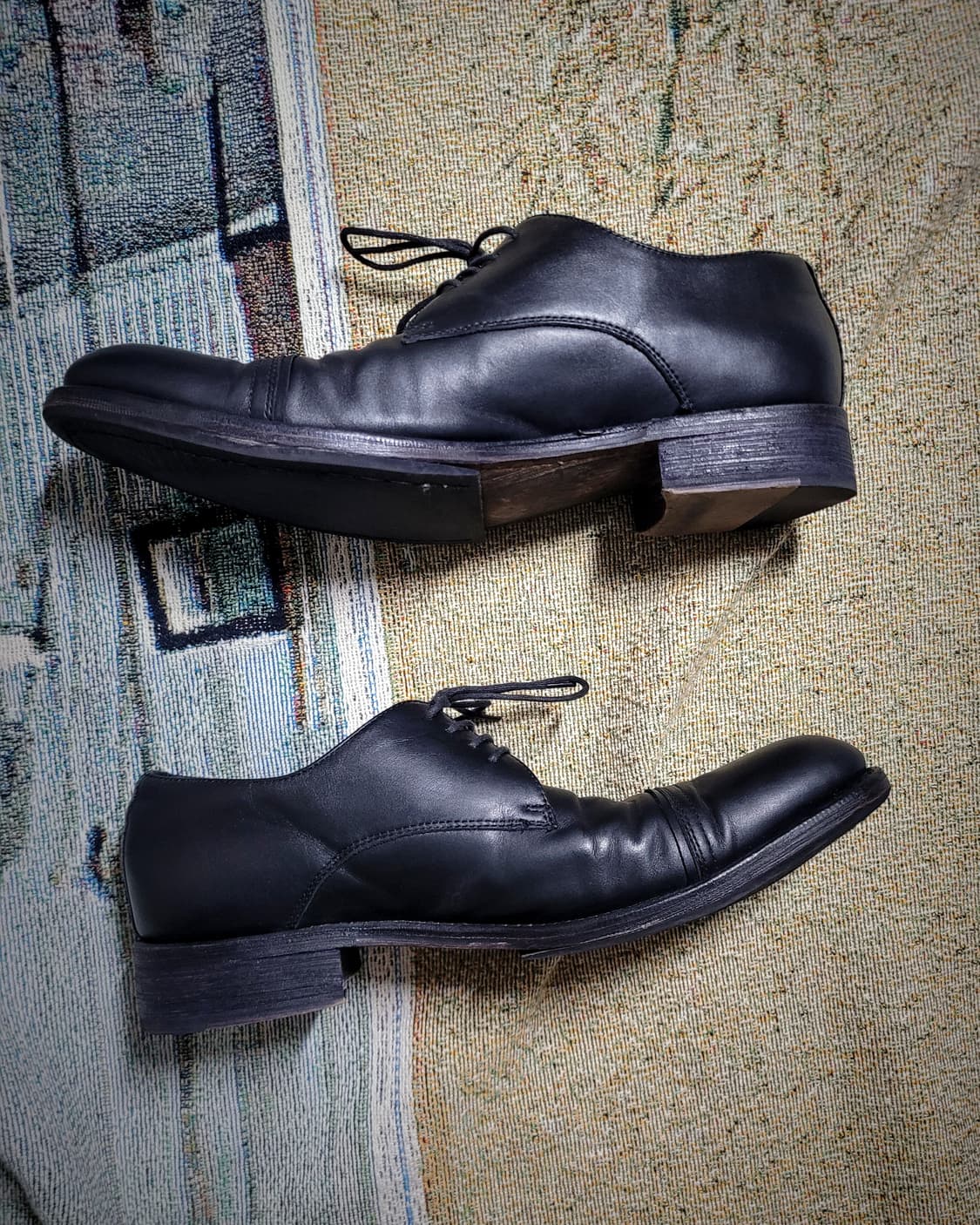 훕데두 블랙 레더 구두 상품이미지3