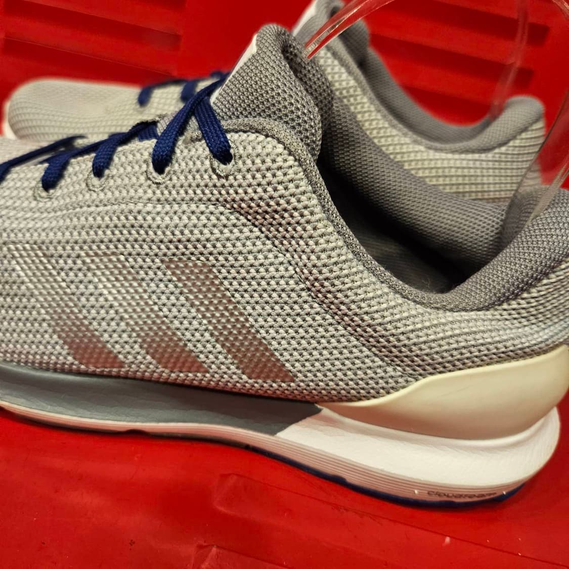 아디다스(Adidas) 코스믹 러닝화
250 size 상품이미지3