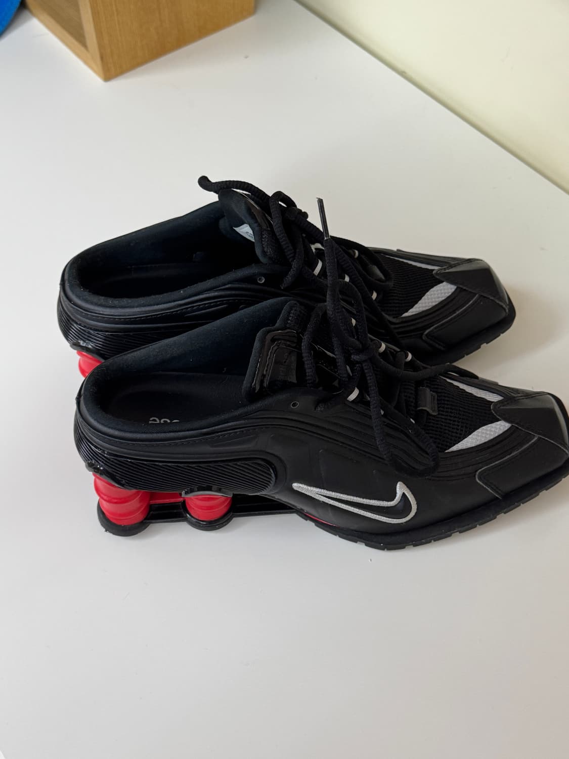 나이키 마틴로즈(Nike x Martine Rose Shox MR4) 상품이미지6