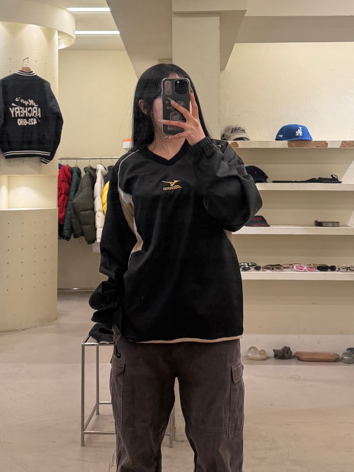 미즈노 빅로고 브이넥 웜업 U838 상품이미지1