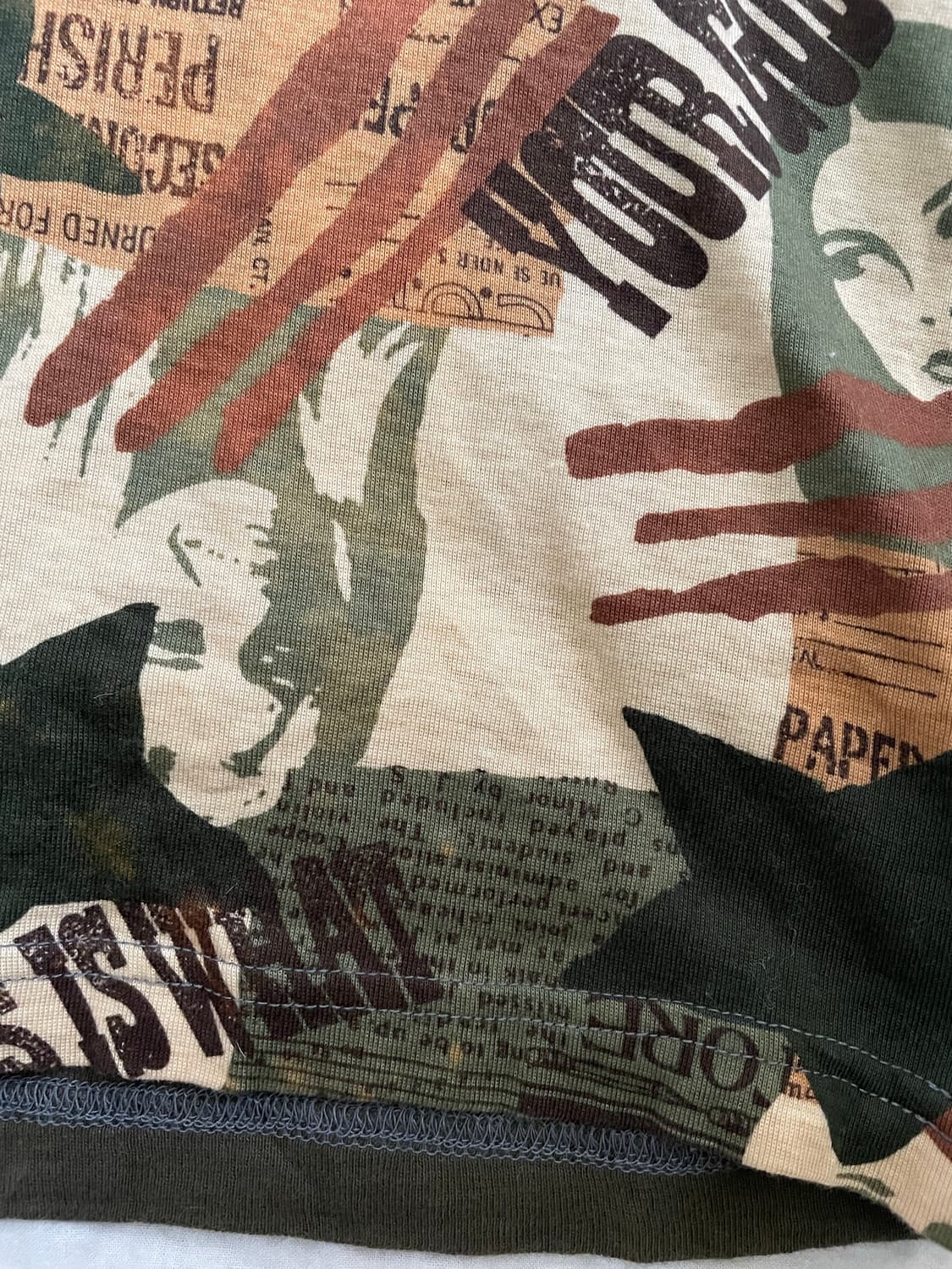 y2k 밀리터리 그래픽 슬리브리스 탑  상품이미지3