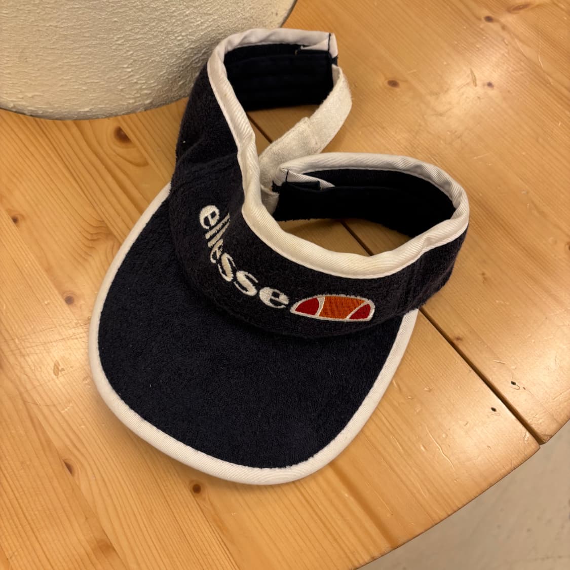 엘레쎄 네이비 썬캡 상품이미지1