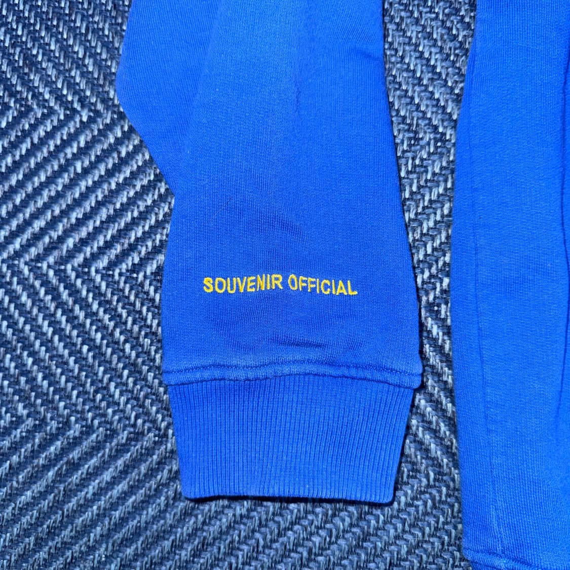 수베니어 유로 후드티 상품이미지4