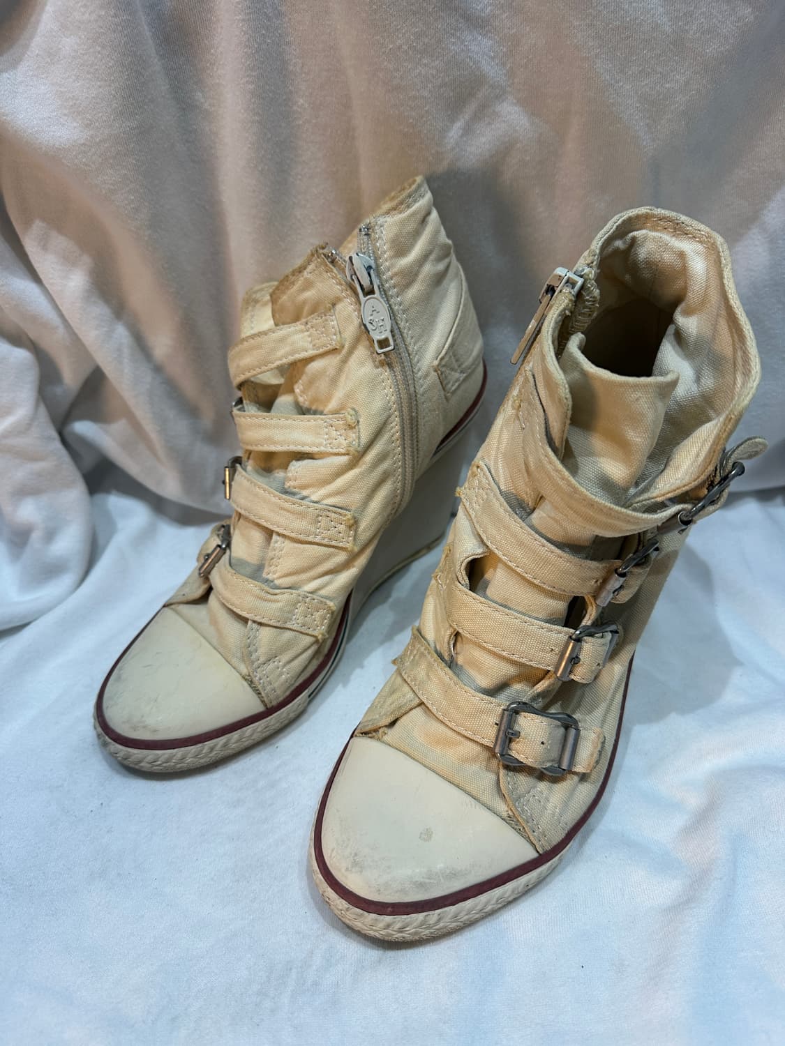 애쉬 웨지힐 220 상품이미지3