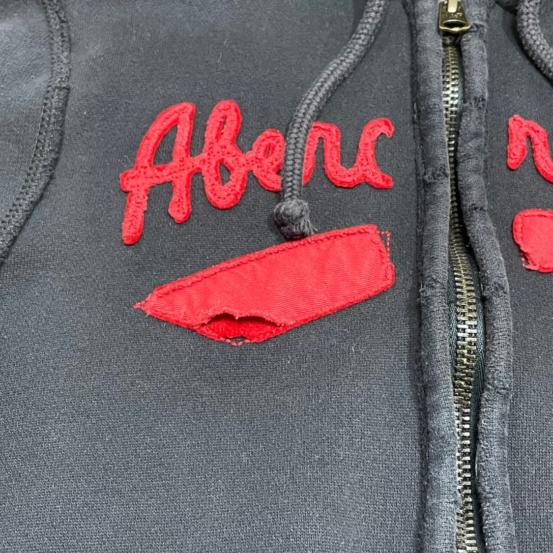 아베크롬비 스펠로고 네이비 기모 후드집업 여성L 상품이미지3