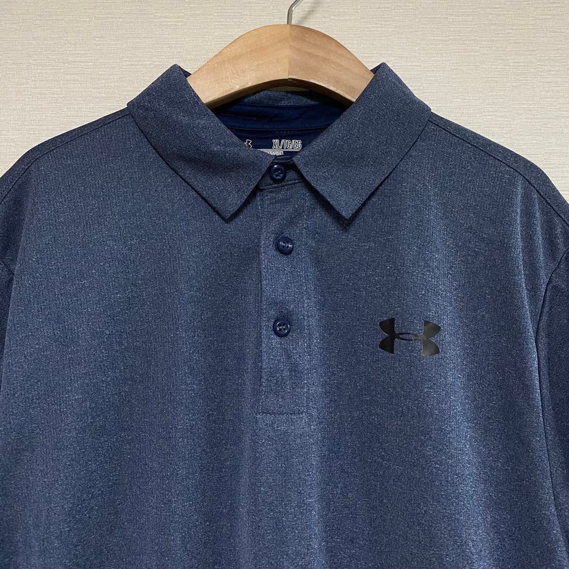 언더아머 히트기어 네이비 루즈핏 PK 카라넥 기능성 반팔 티셔츠 XL 상품이미지2