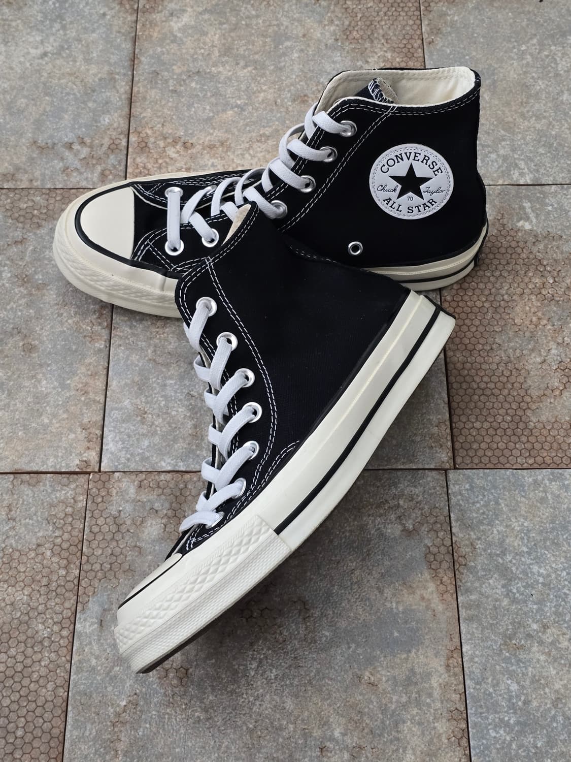 (235)컨버스 척 70 클래식 블랙 하이 스니커즈 상품이미지3